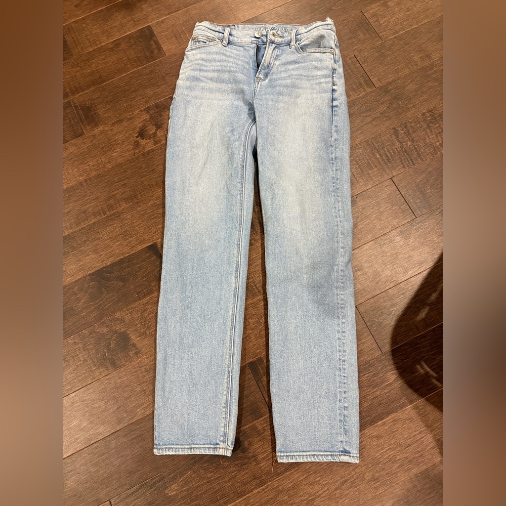 American Eagle Outfitters Light Wash Straight Leg Jeans